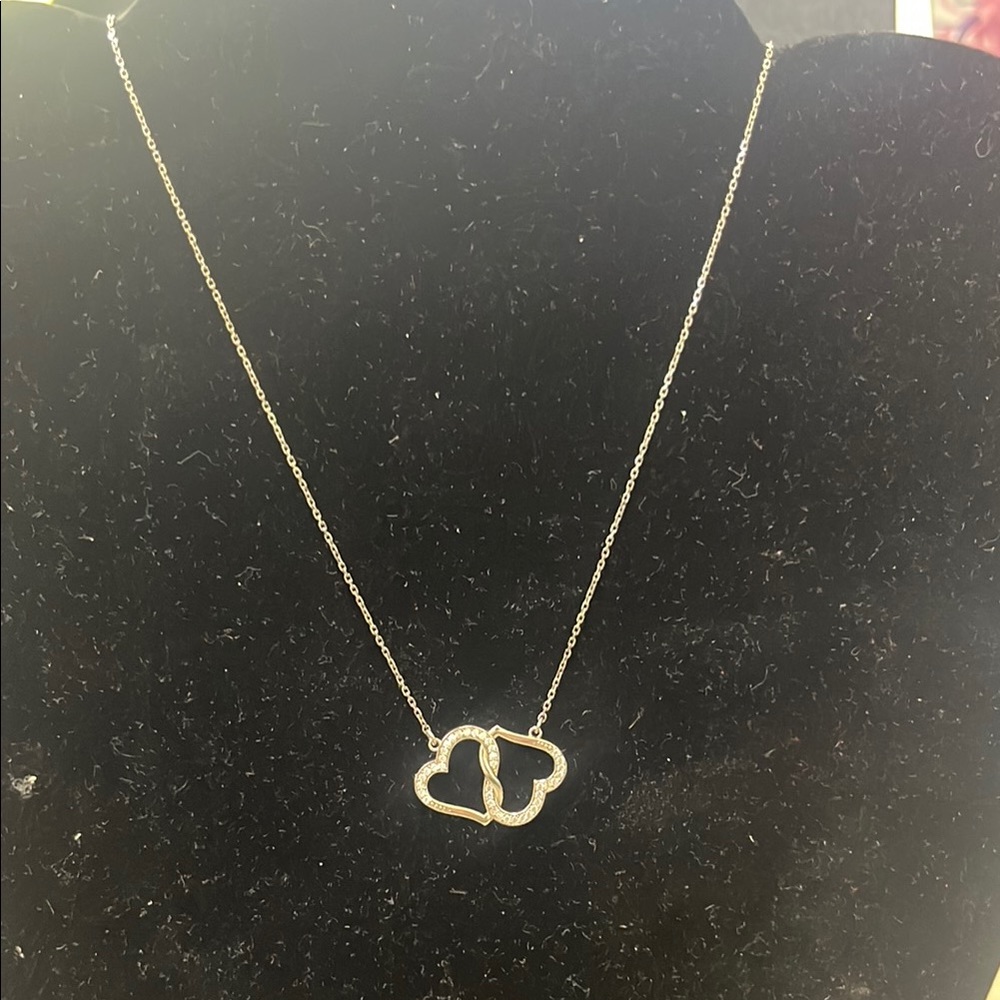 Gold Necklace with Interlocking V Pendant